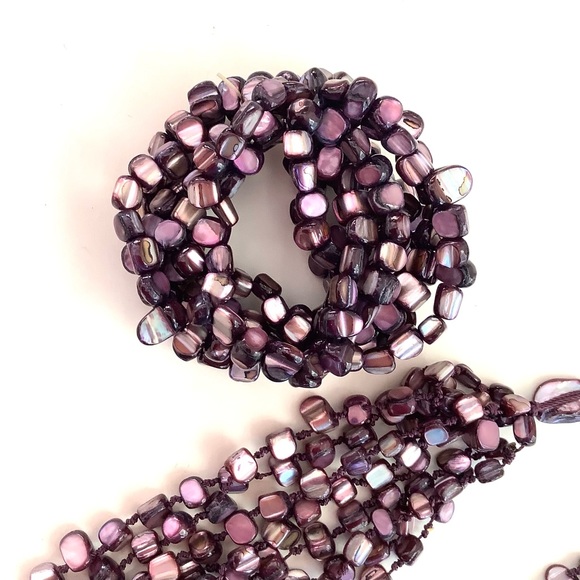 Vintage purple shell multi strand bracelet and stretch bracelet - Picture 2 of 3